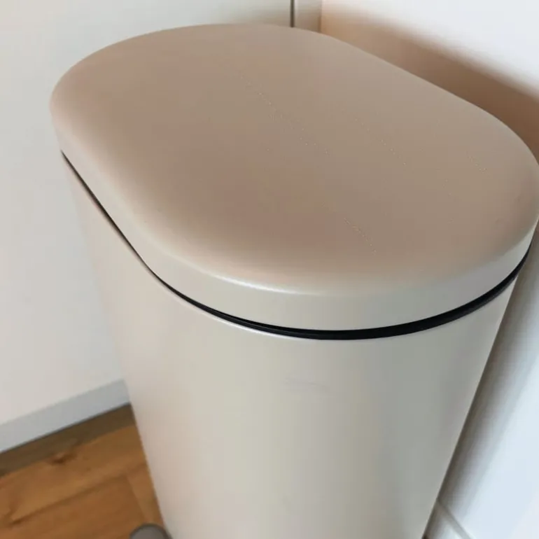 Pedaalemmer ovaal - beige - 30 liter