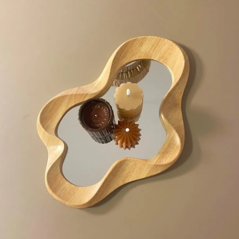 Spiegel gegolfd - bruin - 36x49.5 cm